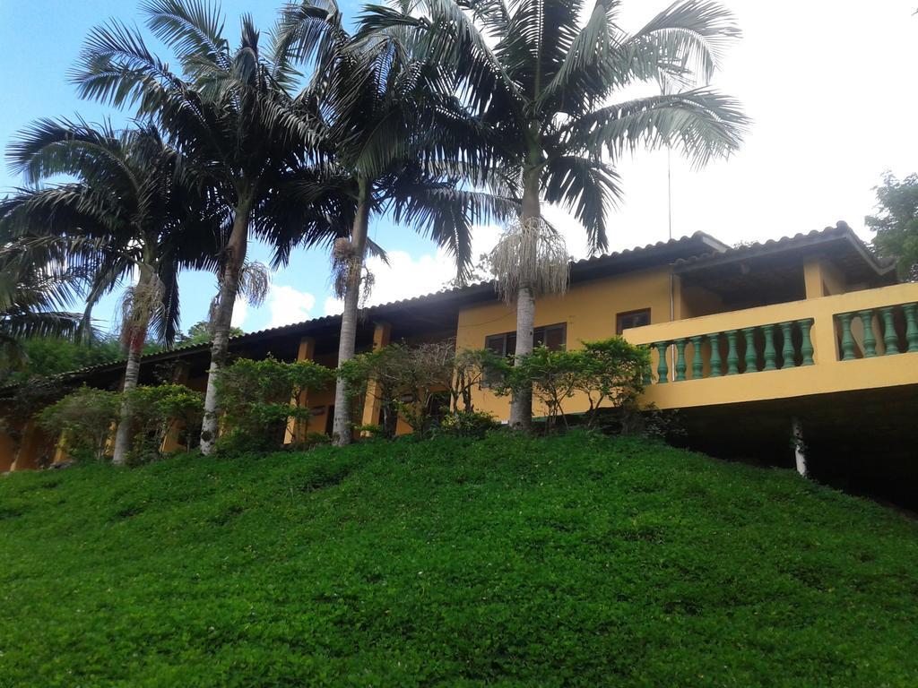 Turvo dos Gois Pousada Recanto Aguas Vivas מראה חיצוני תמונה